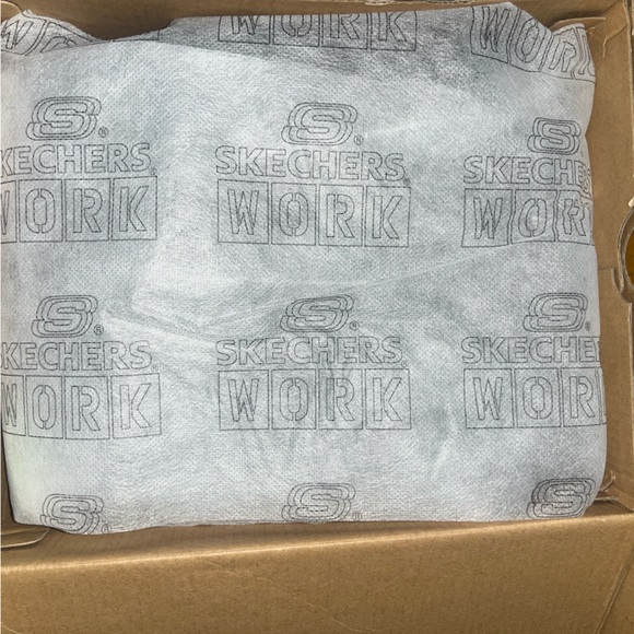 Black Skechers Work Safety Shoes - US 6.5 - Picture 15 of 15